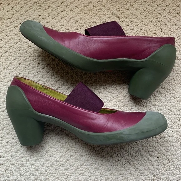 🍄Camper tri-color statement pumps EUC - Picture 1 of 3